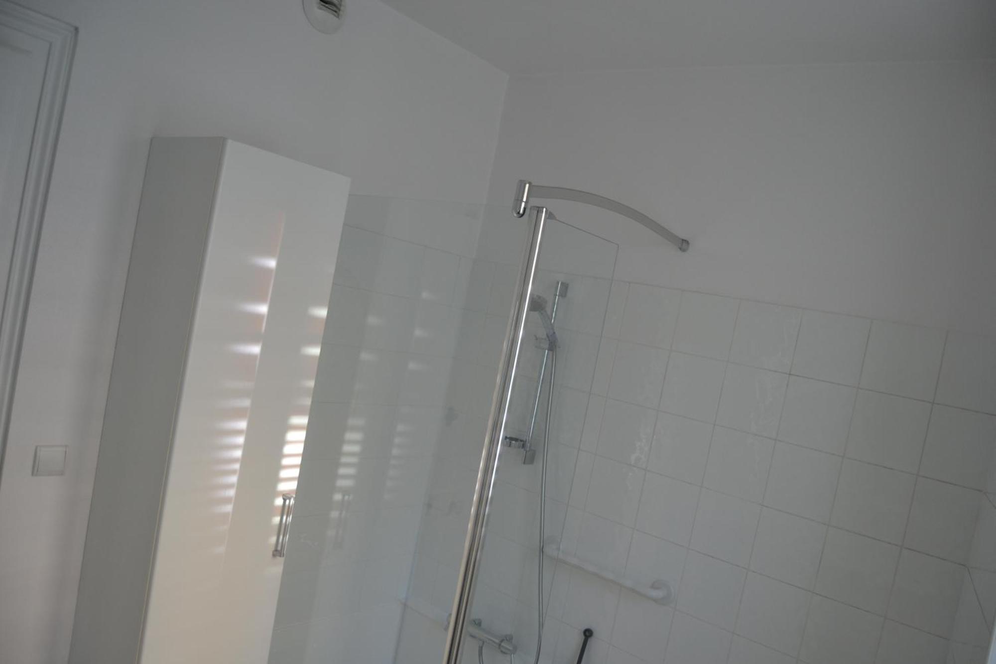 "Chalet Marie Louise" Logement 3 Etoiles Dans Une Maison De Ville A 400M Du Centre Ville エクスレバン エクステリア 写真