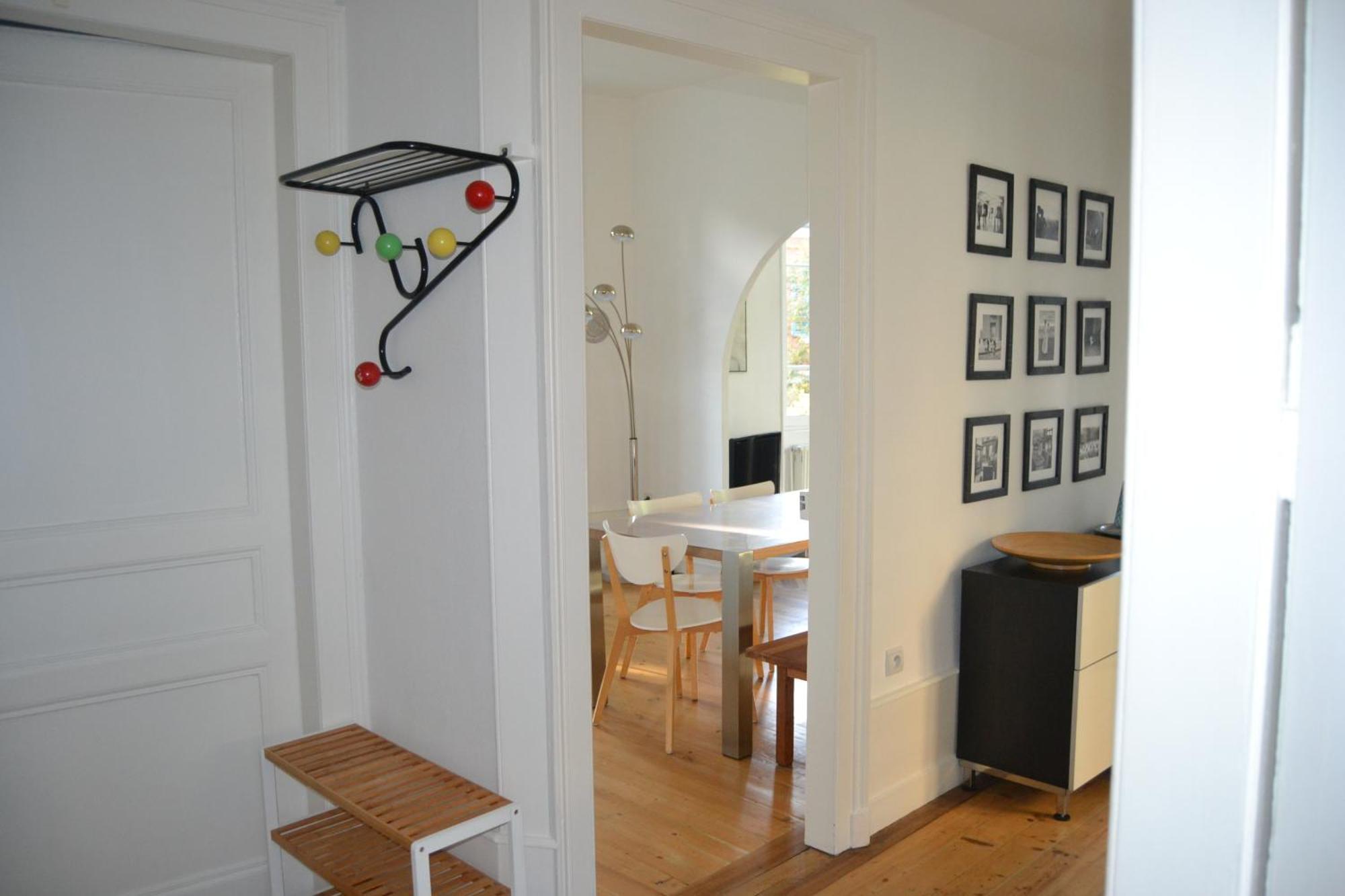 "Chalet Marie Louise" Logement 3 Etoiles Dans Une Maison De Ville A 400M Du Centre Ville エクスレバン エクステリア 写真